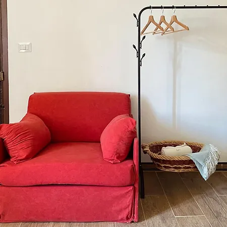 Apartment Cascina Il Girasole Rosso Cortazzone