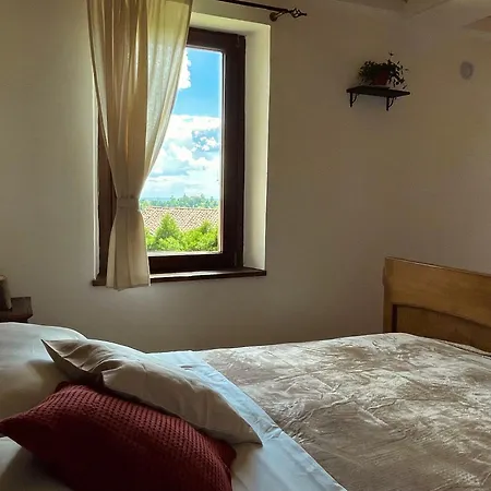 Cascina Il Girasole Rosso * Cortazzone