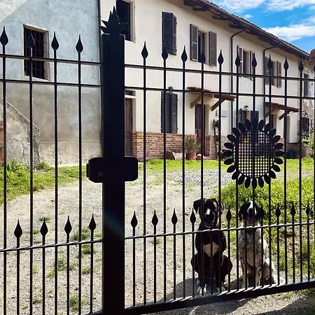 Cascina Il Girasole Rosso * Cortazzone
