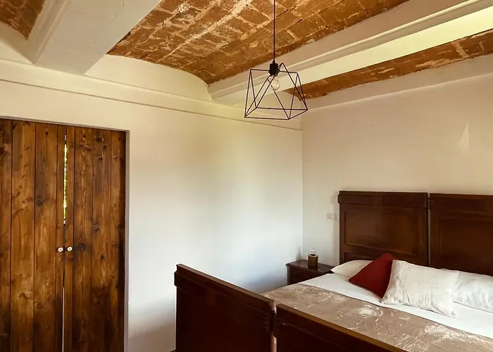 Cascina Il Girasole Rosso Apartmán *